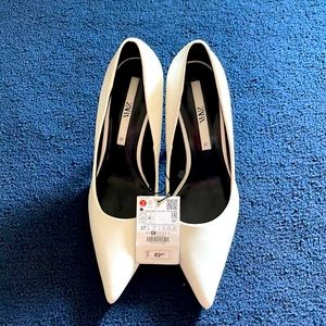 Zara Heeled Pumps